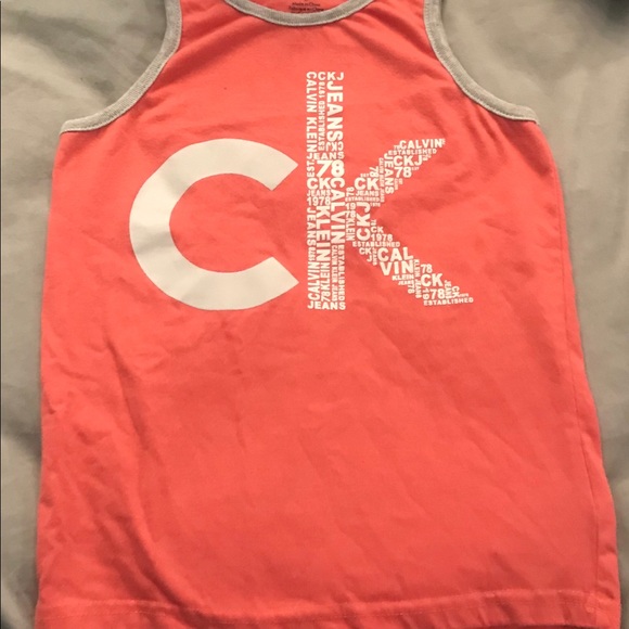 Calvin Klein boys size 6 short outfit - Picture 3 of 3